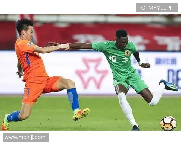 鲁能与广州恒大激战正酣比赛结果揭晓引发球迷热议